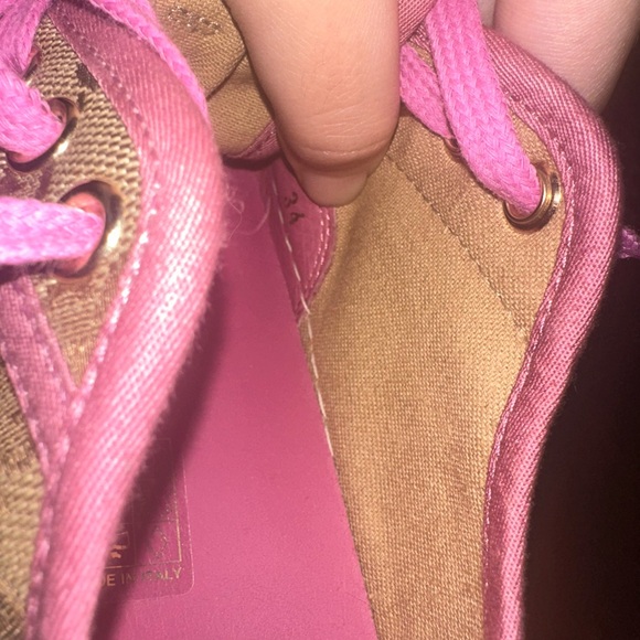 Gucci Canvas Sneakers - Picture 10 of 10